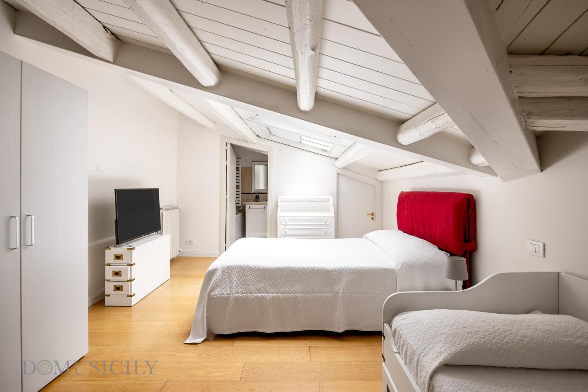 Elvi Penthouse By Domusicily Palermo